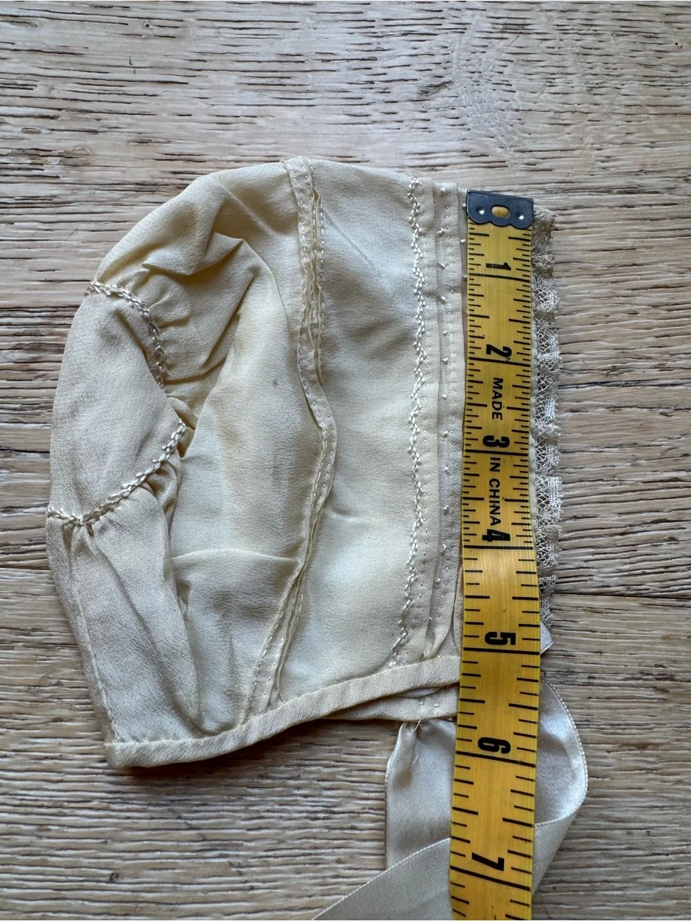 🔥VINTAGE Handmade Baby Bonnet - Cream DARLING! Price Firm!